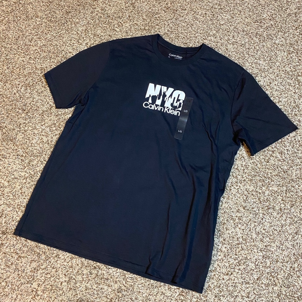 Calvin Klein t shirt size L